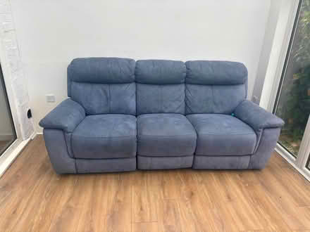 Photo of free Blue sofa (Fleetville AL4) #1
