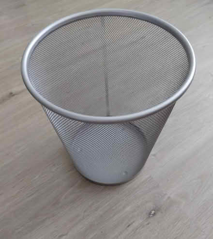 Photo of free Waste Bin (Southwater RH13) #1