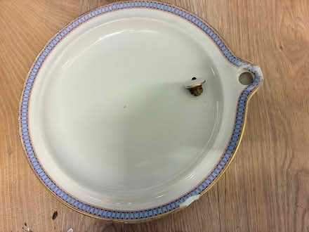 Photo of free Both warming plate (Middleton PO22) #1