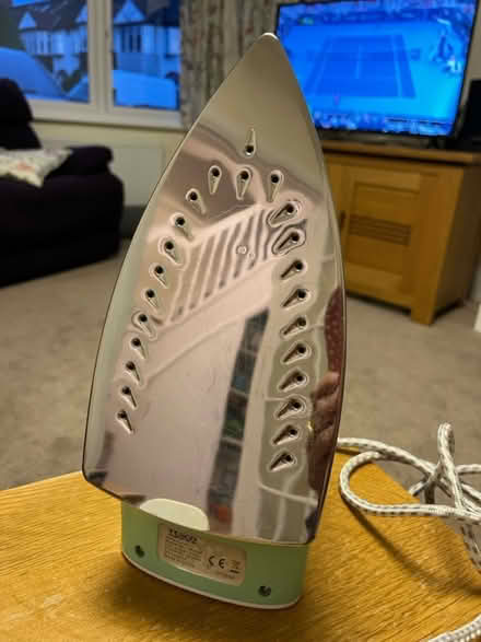 Photo of free Tesco steam iron (Beckenham BR3) #2