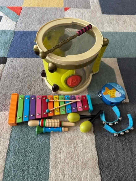 Photo of free Toddler instrument collection (SE26) #1