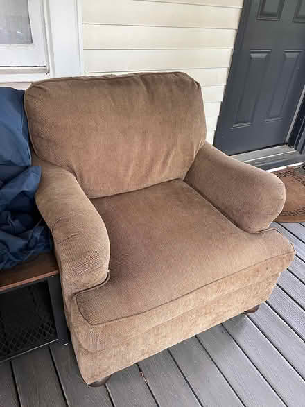 Photo of free Arm chair (Takoma DC) #1