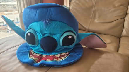 Photo of free Disneyland Paris Stitch Hat (Bow E3) #3