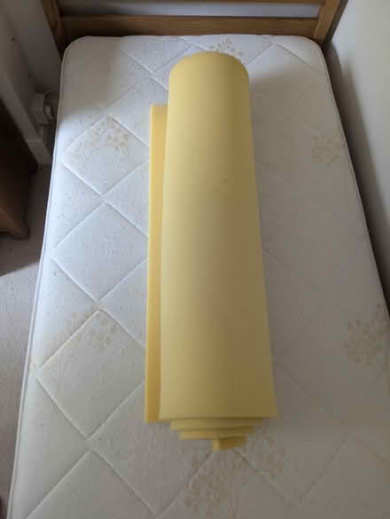 Photo of free Memory foam mattress topper (Stourbridge DY8) #1