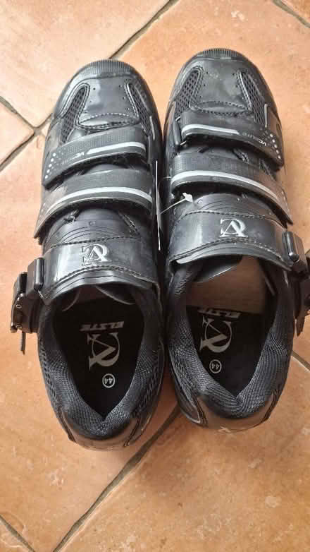 Photo of free Cycling shoes Brand new max gear VC (Horsted Keynes RH17) #1