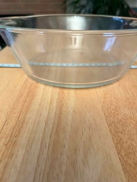 Photo of free Glass casserole dish (Dean Court OX2) #1
