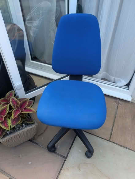 Photo of free Office chair (Emerson Park RM11) #1