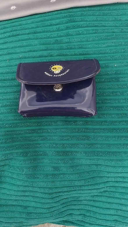 Photo of free small dark blue purse (dorset BH12) #1