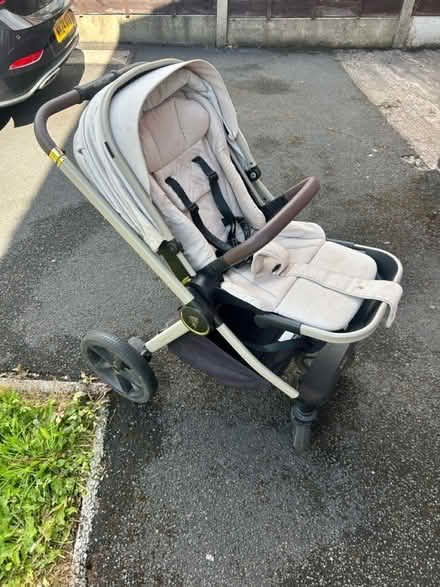Photo of free Venicci Pram/ Stroller (New Moston M40) #1