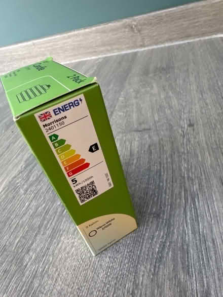 Photo of free 2 Pack E27 Candle Screw Bulbs. Still in box. (Southsea PO4) #2