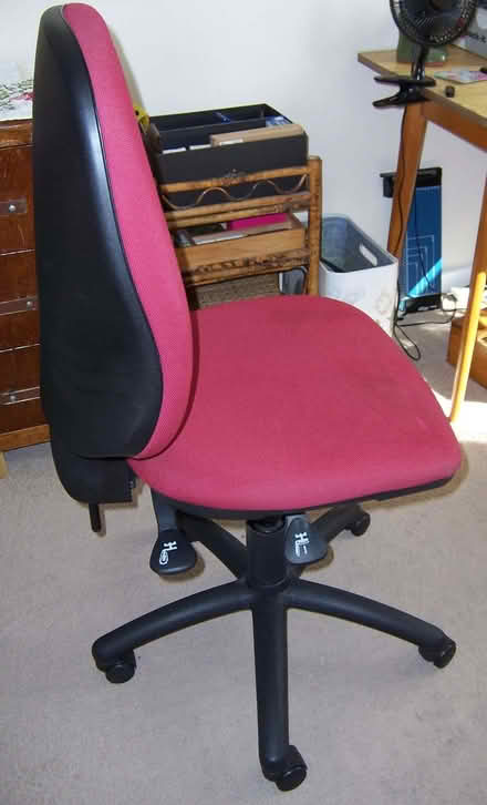 Photo of free Home office chair (Craven Arms SY7) #2