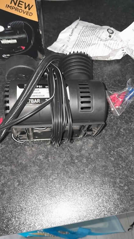 Photo of free Tyre inflator, new for cars bikes (Livingston EH54) #3