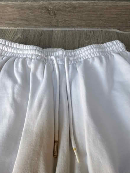 Photo of free H&M White Jogging Bottoms. Small. (Southsea PO4) #3