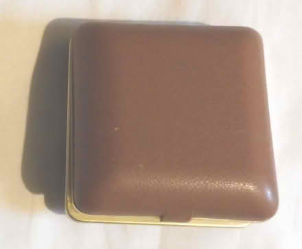 Photo of free Travelling clock needs repair (Glasgow G43) #2