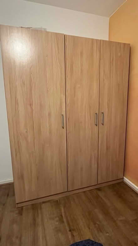 Photo of free wardrobe (Romford RM1) #1