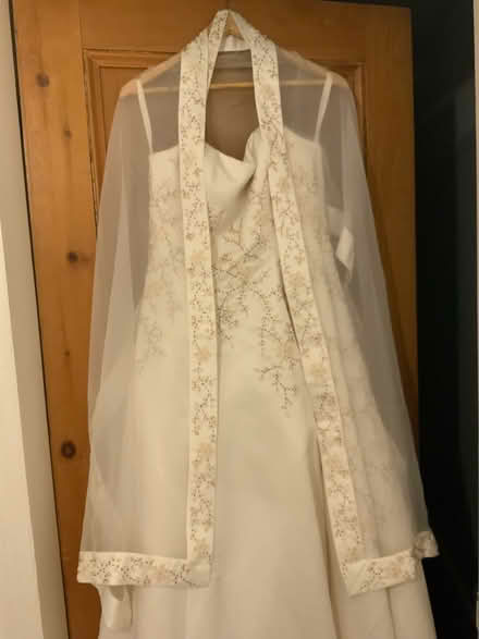 Photo of free Heavy,beaded wedding dress (Huby LS17) #3