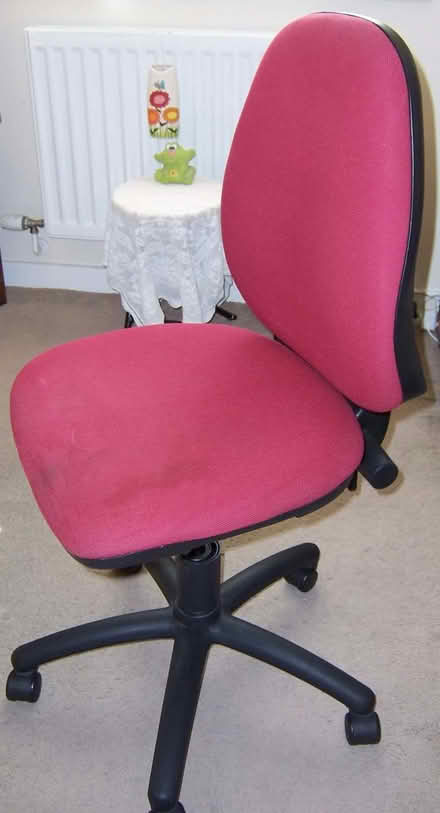 Photo of free Home office chair (Craven Arms SY7) #1