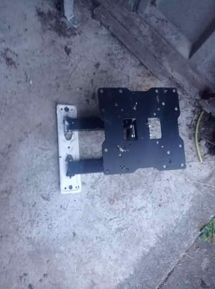 Photo of free Tv mount (Sale WA14) #2