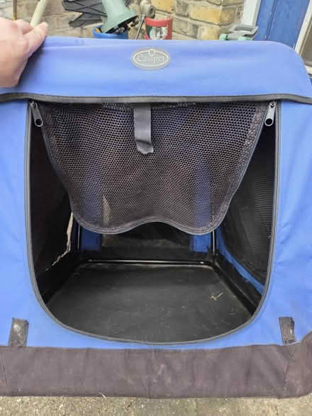 Photo of free Large dog travel crate (Thornton Heath CR7) #3