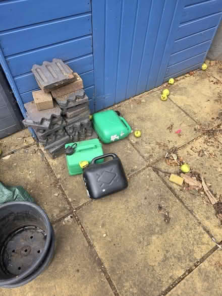 Photo of free 3 fuels cans (NN10) #1