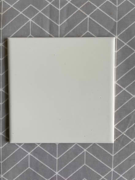 Photo of free White wall Tiles (Edinburgh EH12) #1
