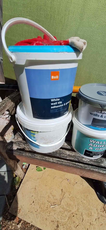 Photo of free Garage clear out (Bricknells Meadow OX28) #2