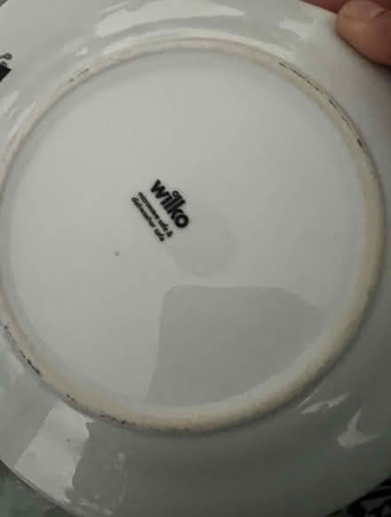 Photo of free Wilko White Dinner Plates Floral (Sidcup kent DA15) #3