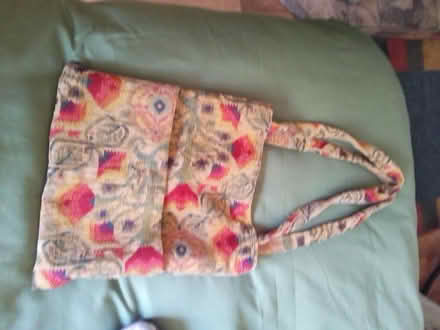 Photo of free Carpet bag (Killamarsh S21) #1