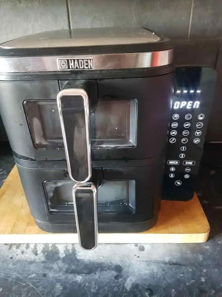 Photo of free air fryer (portslade BN41) #1