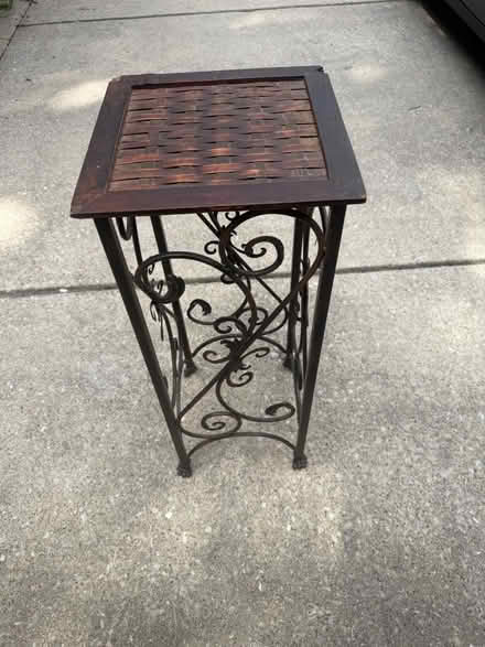 Photo of free Little table (Glenview IL) #1