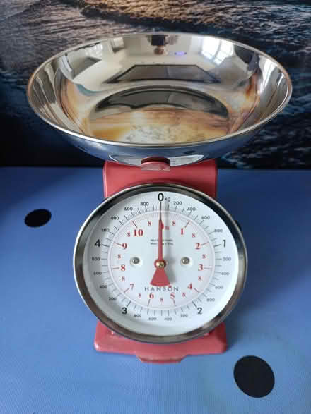Photo of free Kitchen Scales (In between the L&D and Tesco) #1