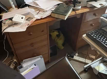 Photo of free Pine desk (North Finchley N12) #1