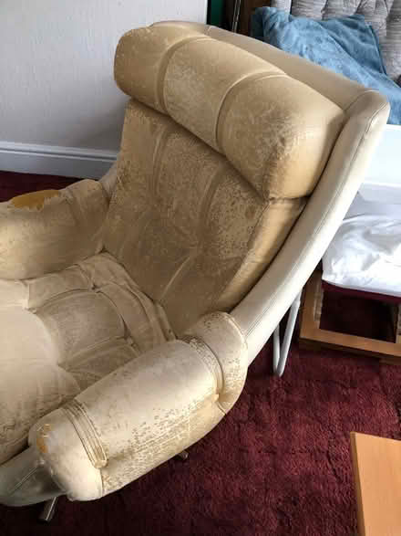 Photo of free Swivel rocking chair (Littleover DE23) #1