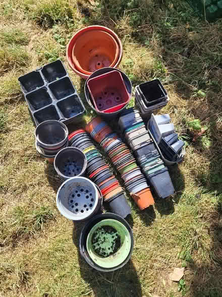 Photo of free Garden pots (various sizes) (Shenley Fields B29) #1