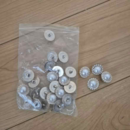 Photo of free pearl buttons (Greenford, UB6) #1