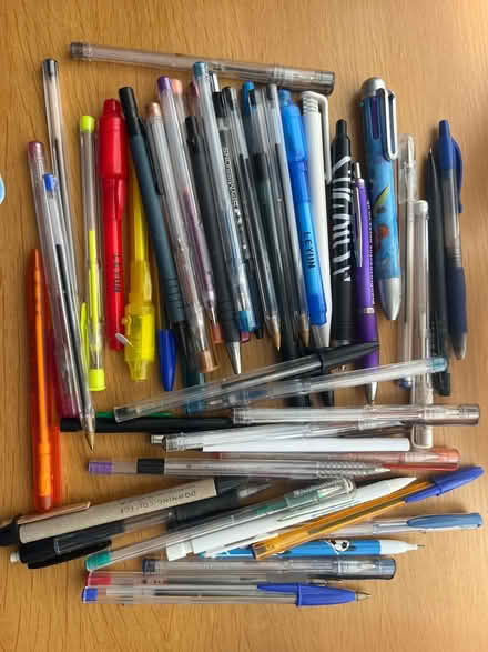 Photo of free Pens- marker, felt tip, gel & biros (CB1 Coldham’s Lane) #2