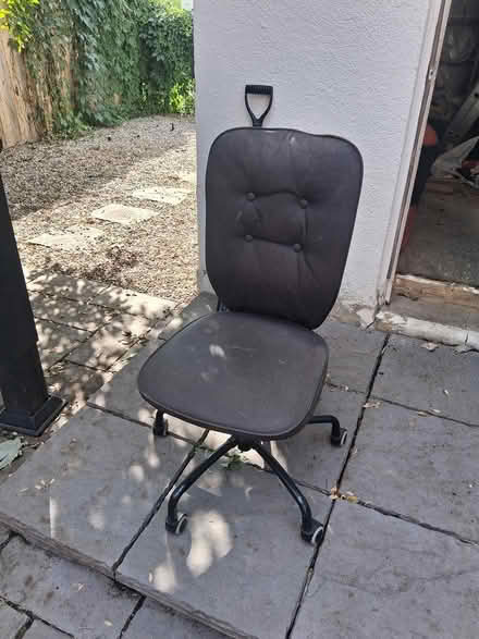 Photo of free Chair (Old Ottawa East) #1