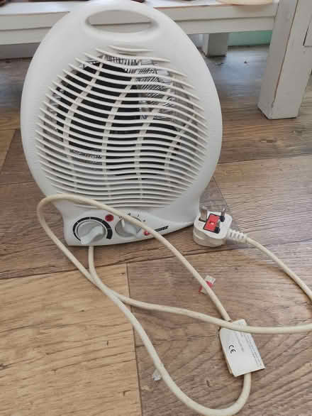 Photo of free Fanheater (West Hallam DE7) #1