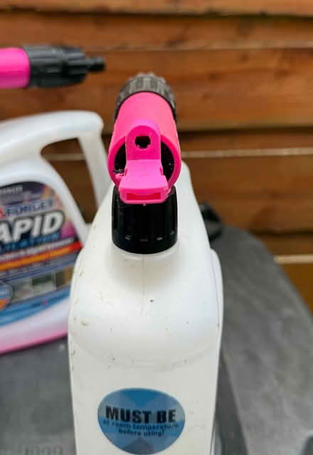 Photo of free spray bottles and connections (Sale M33) #3