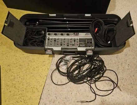 Photo of free Peavey Escort 150 watt portable all in one PA system (Greenford UB6) #4