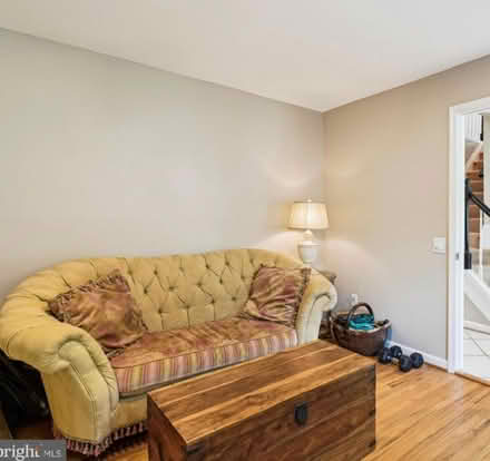 Photo of free Tufted Settee (Shade Grove & Research Blvd) #1
