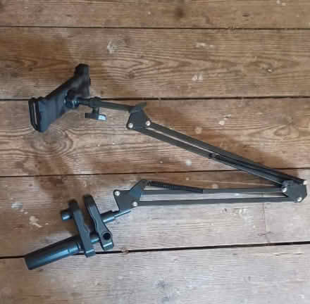 Photo of free Desk clamp for phone or tablet (The Nurserylands TW12) #1