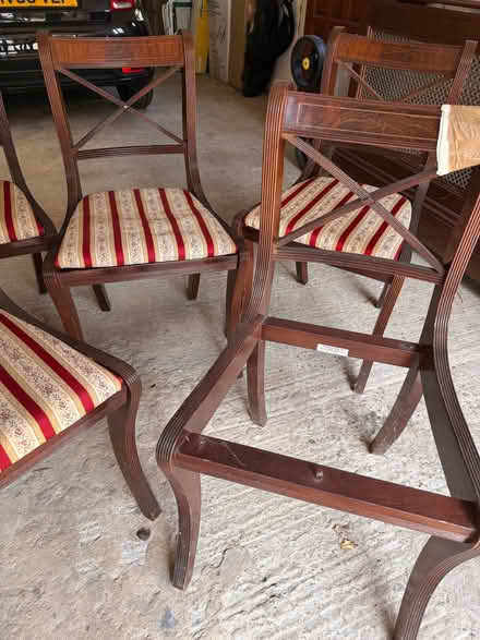 Photo of free 8 chairs - 2 carvers, 6 chairs one has a missing seat. (Wimbledon Village SW19) #3