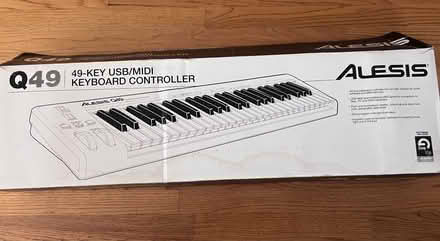 Photo of free Alesis Keyboard Controller (Maywood) #1