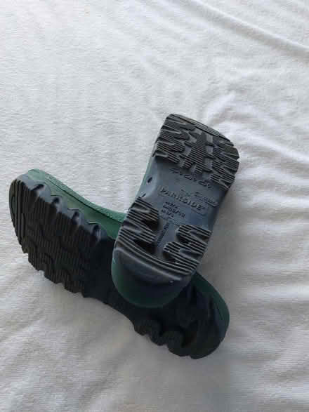 Photo of free New garden shoes (Tilehurst, Reading) #3