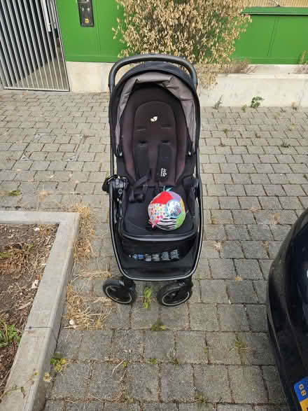 Photo of free Joie pushchair (New Addington CR0) #3