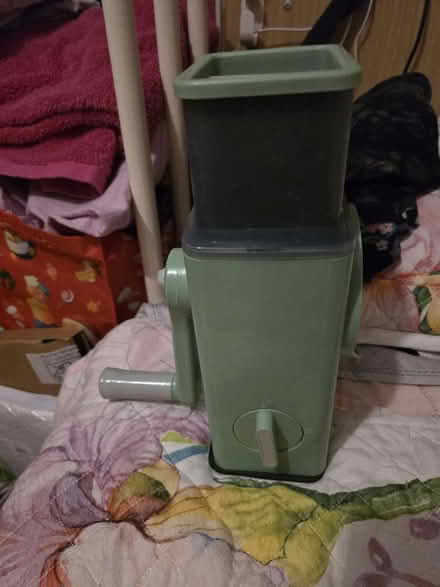 Photo of free Vegetable grater (Hempstalls ST5) #2