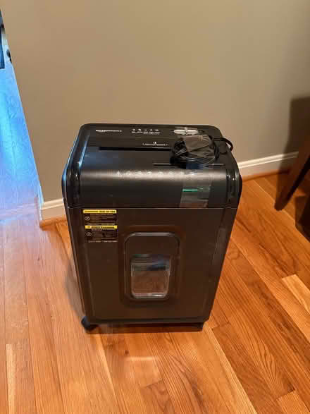 Photo of free Paper shredder (Rockville 20853) #1