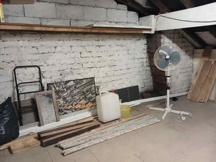 Photo of free 6 Fluorescent Strip Lights, Large Water Container, Picture. (Swincliffe BD19) #3