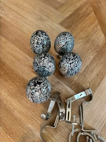 Photo of free 35mm bay curtain pole (Emerson Valley, MK4) #1